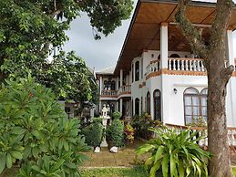 Mut Mee Garden Guest House