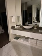 Amaré Beachside Luxury