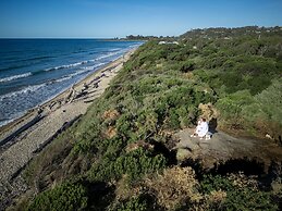 Amaré Beachside Luxury