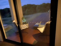 Amaré Beachside Luxury