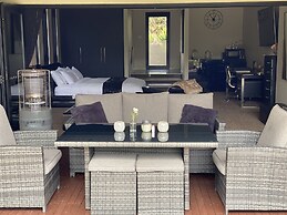 Amaré Beachside Luxury