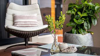 Amaré Beachside Luxury