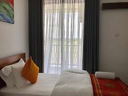 Araliya OceanFront Condos Nilaveli