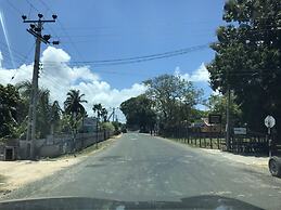 Araliya OceanFront Condos Nilaveli