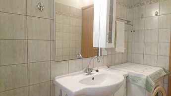 Tourloti Village House