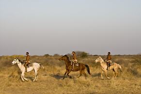 Grassland Safari Lodge