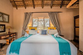 Grassland Safari Lodge
