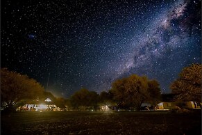 Grassland Safari Lodge