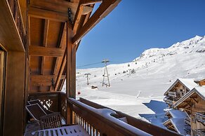 Hôtel Au Chamois d'Or by Les Etincelles