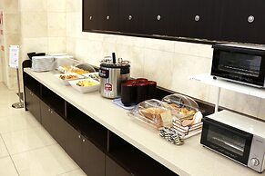 Toyoko Inn Shin Osaka Higashi Mikuni Station