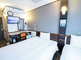 Toyoko Inn Shin Osaka Higashi Mikuni Station