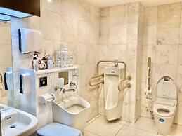 Toyoko Inn Shin Osaka Higashi Mikuni Station