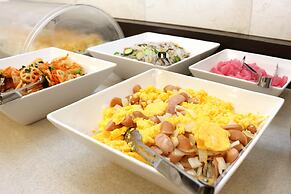 Toyoko Inn Shin Osaka Higashi Mikuni Station