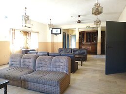 Feligold Royal Hotel