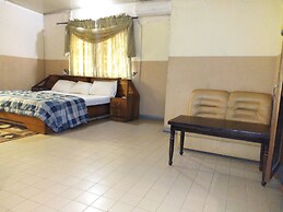 Feligold Royal Hotel