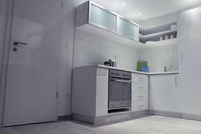 Fantastic Ernesto near Basilica