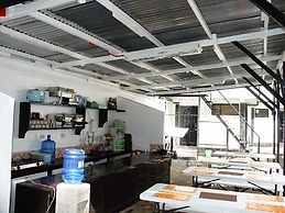 Western Highway Lodge