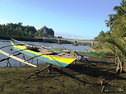 Western Highway Lodge