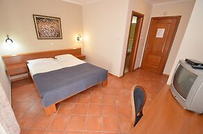 Hotel Meduza
