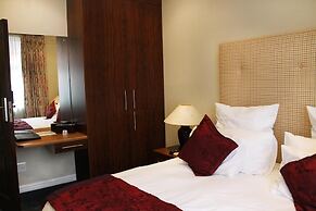 Silver Oaks Boutique Hotel