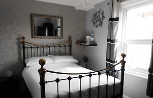 Shore Stay Guest House