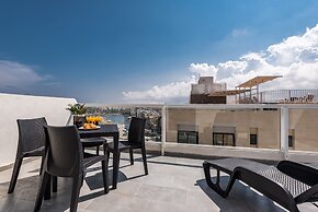 Saint Julian's Penthouse Apartment