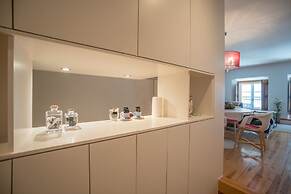 Elegant & Cozy Apartment