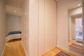 Elegant & Cozy Apartment