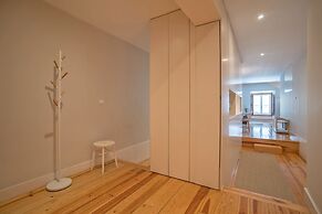 Elegant & Cozy Apartment