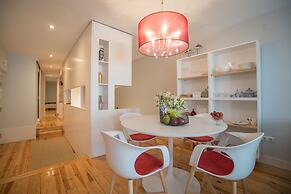 Elegant & Cozy Apartment