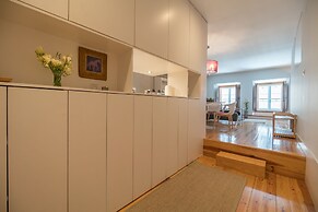 Elegant & Cozy Apartment