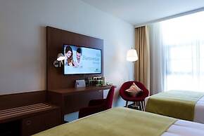 Campanile WuXi HuiShan Tower JinLong Plaza Hotel