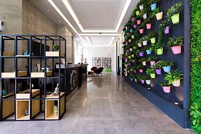 Campanile WuXi HuiShan Tower JinLong Plaza Hotel