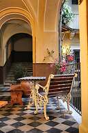 Cortile Stesicoro B&B
