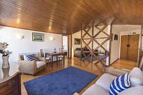 Santa Justa Elevator by Rentestate