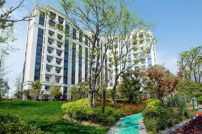 Shanghai Xinchuan Boutique Apartment