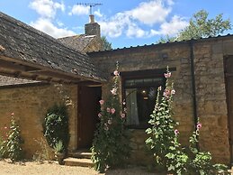 Holly House Bed & Breakfast