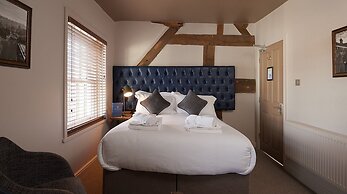 The Falcon Hotel & Restaurant