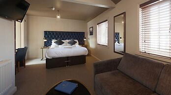 The Falcon Hotel & Restaurant
