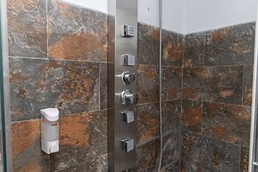 Alhambra Sonder Apartments