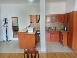 Edelweiss Inn Aparthotel