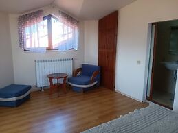 Edelweiss Inn Aparthotel