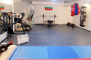 Edelweiss Inn Aparthotel