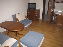 Edelweiss Inn Aparthotel