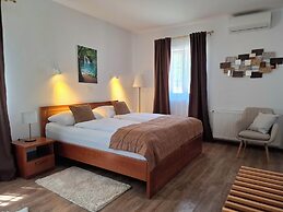 Plitvice Lakes Villa Mija