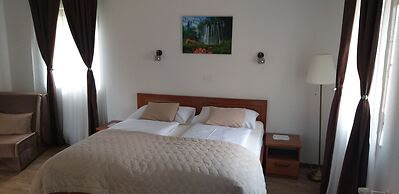 Plitvice Lakes Villa Mija