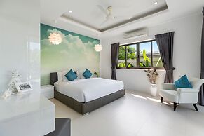 Villa White Orchid