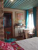 Riverside Home Cottage
