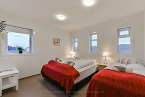 Syðra-Skörðugil Guesthouse