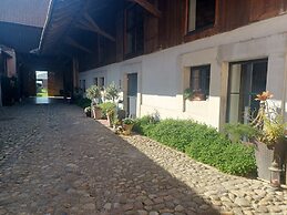 Côté Cour Bischwihr Colmar
